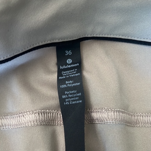 Mens lululemon - Picture 3 of 4